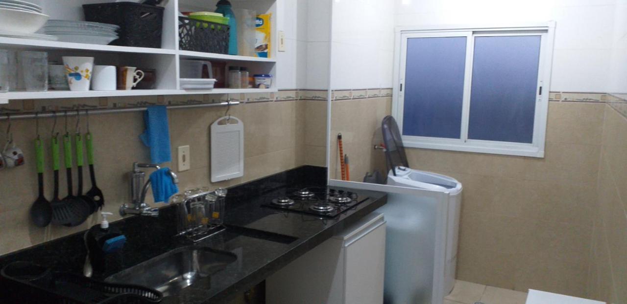Apartamento No Canto Do Forte, Wi-Fi, Estacionamento Gratuito E Churrasqueira 大普拉亚 外观 照片