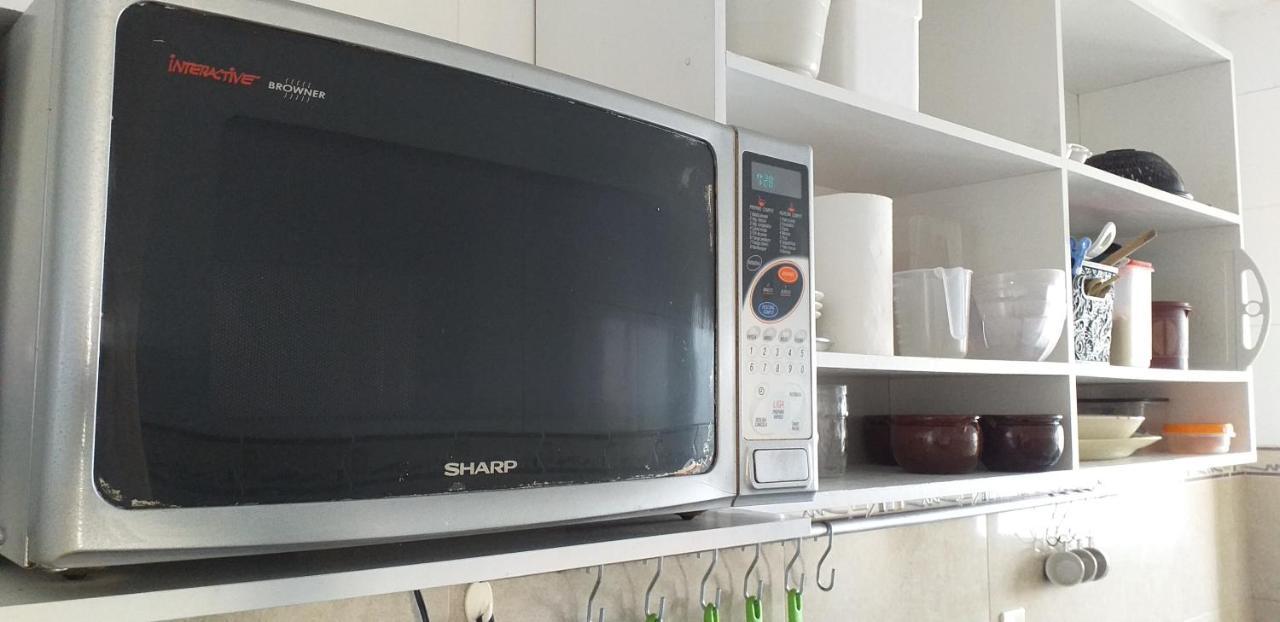 Apartamento No Canto Do Forte, Wi-Fi, Estacionamento Gratuito E Churrasqueira 大普拉亚 外观 照片