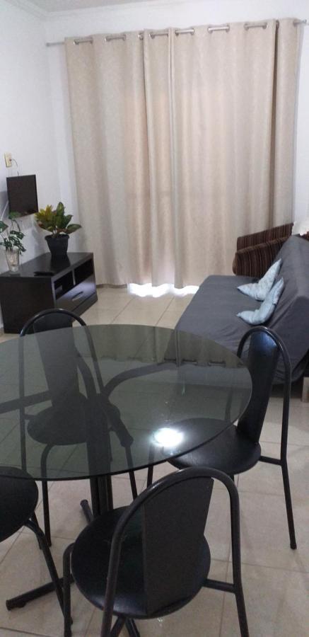 Apartamento No Canto Do Forte, Wi-Fi, Estacionamento Gratuito E Churrasqueira 大普拉亚 外观 照片