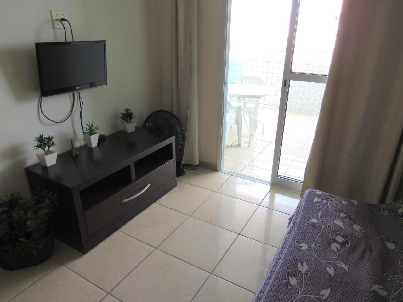 Apartamento No Canto Do Forte, Wi-Fi, Estacionamento Gratuito E Churrasqueira 大普拉亚 外观 照片